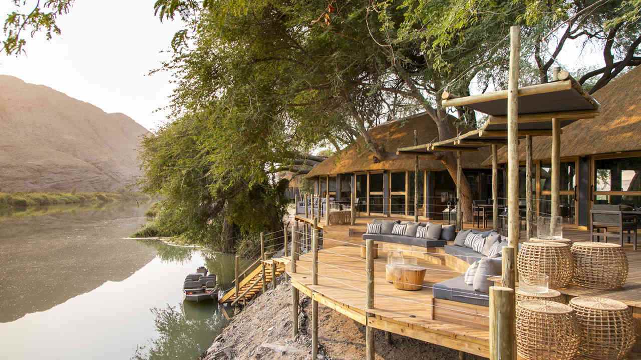 Serra-Cafema-Namibia-luksusowe-lodge-w-Namibii-ekskluzywne-lodge-w-Namibii-luksusowe-safari-w-Namibii-wyprawy-do-Namibii-szyte-na-miare-12.jpg