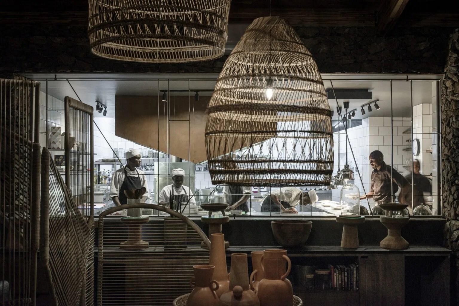 Singita-Faru-Faru-Lodge-Interactive-Kitchen.jpg