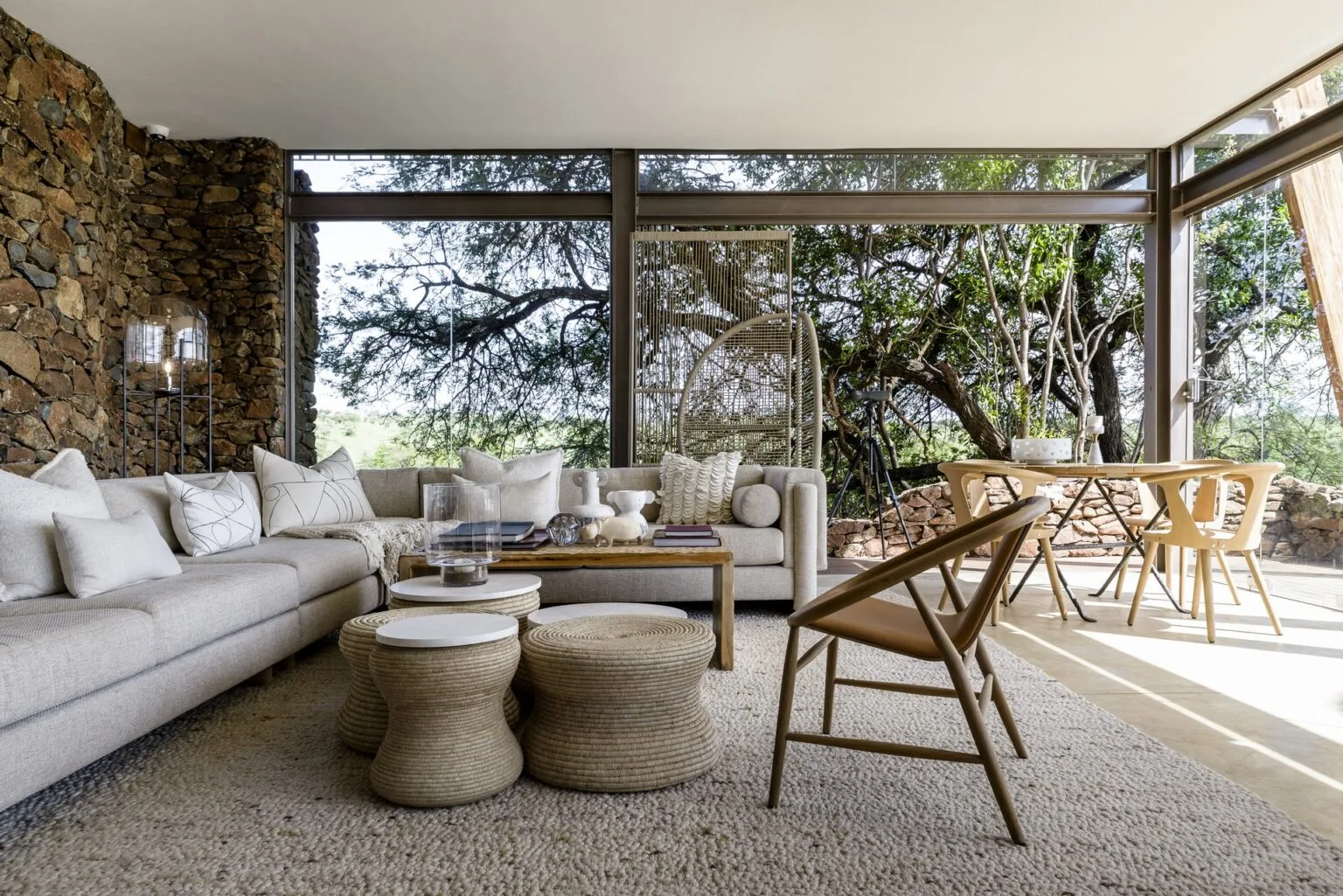 Singita-Faru-Faru-Lodge-Lodge-Lounge-Area.jpg