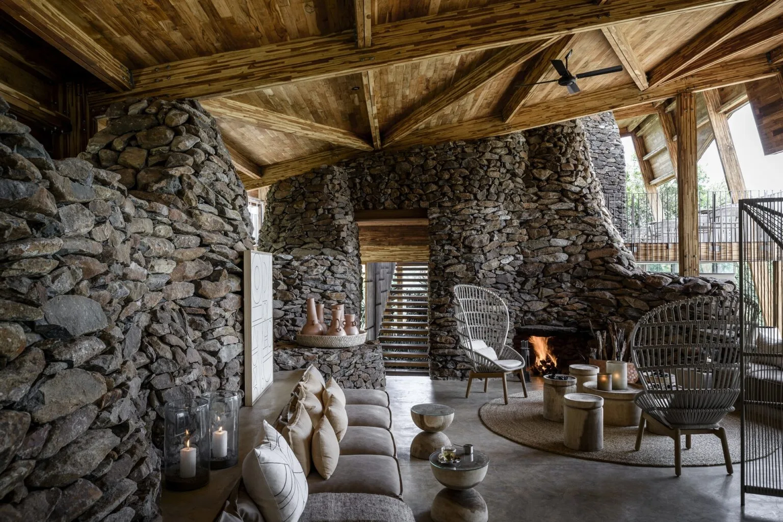 Singita-Faru-Faru-Lodge-Main-Lodge-Lounge-Area.jpg