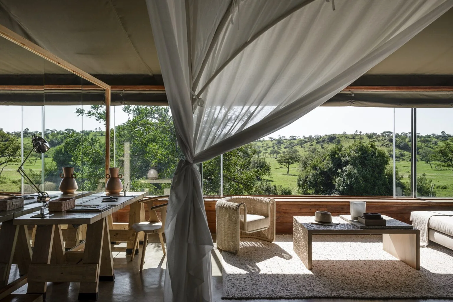 Singita-Faru-Faru-Lodge-Suite-2.jpg