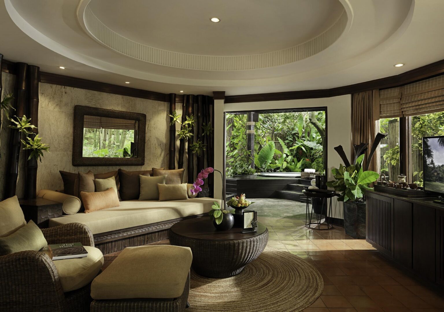 Spa-Pavilion-Living-room.jpg