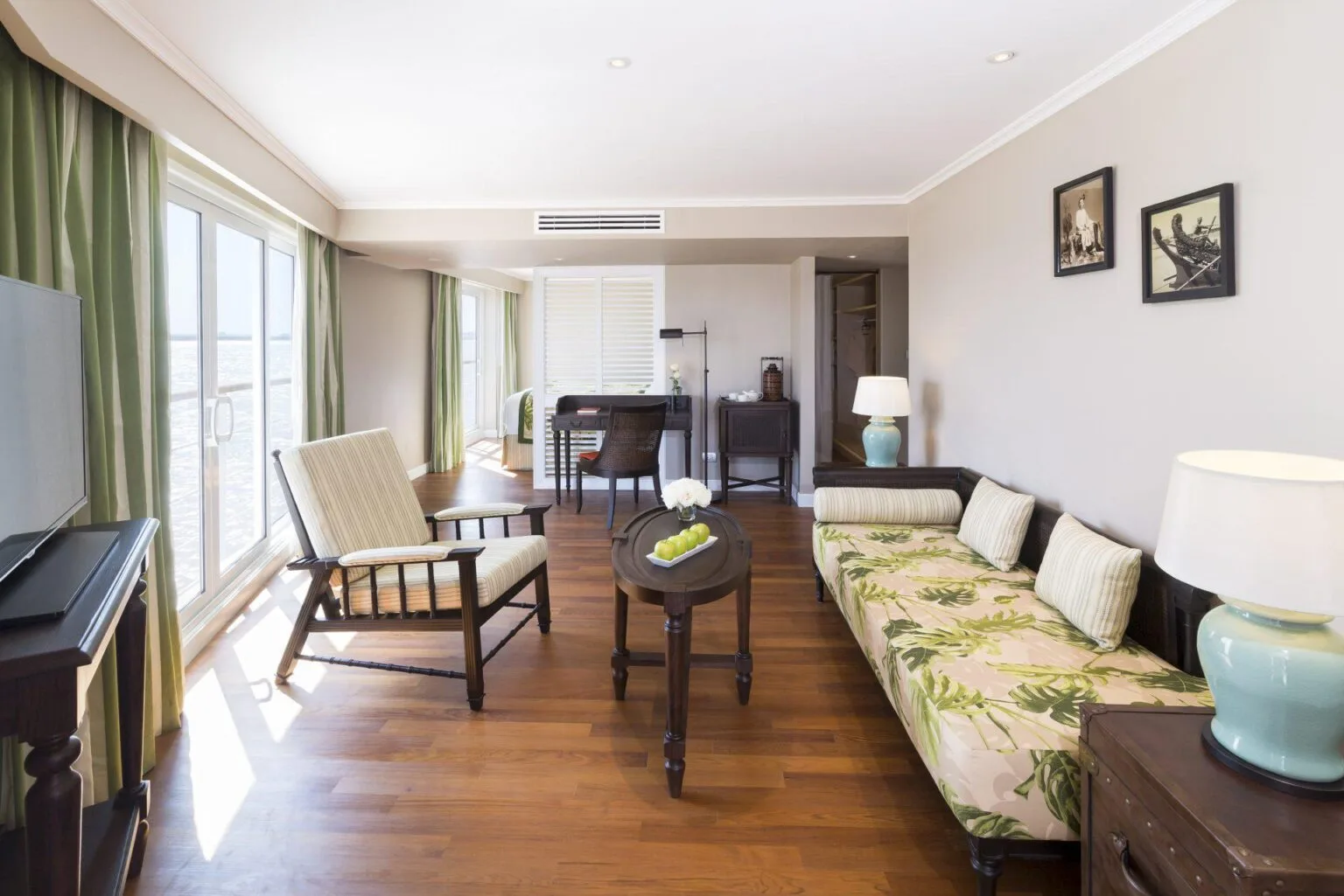 Strand-Suite-living-Room.jpg
