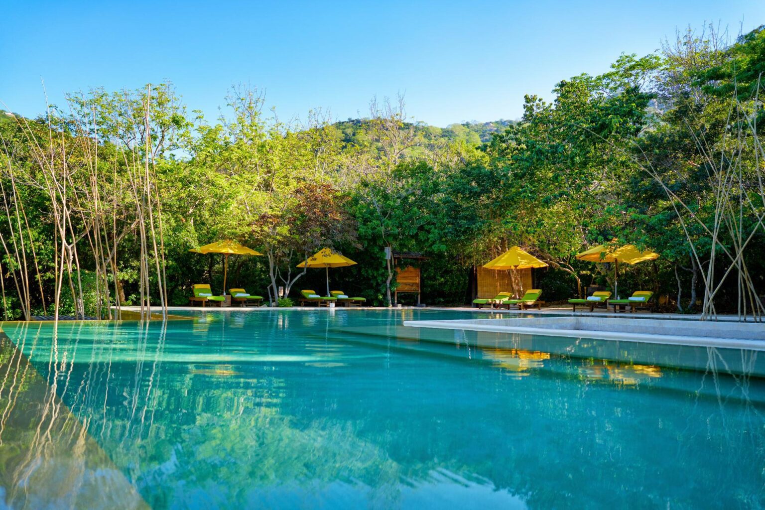 Swimming_Pool_6594-ORIGINAL.jpg