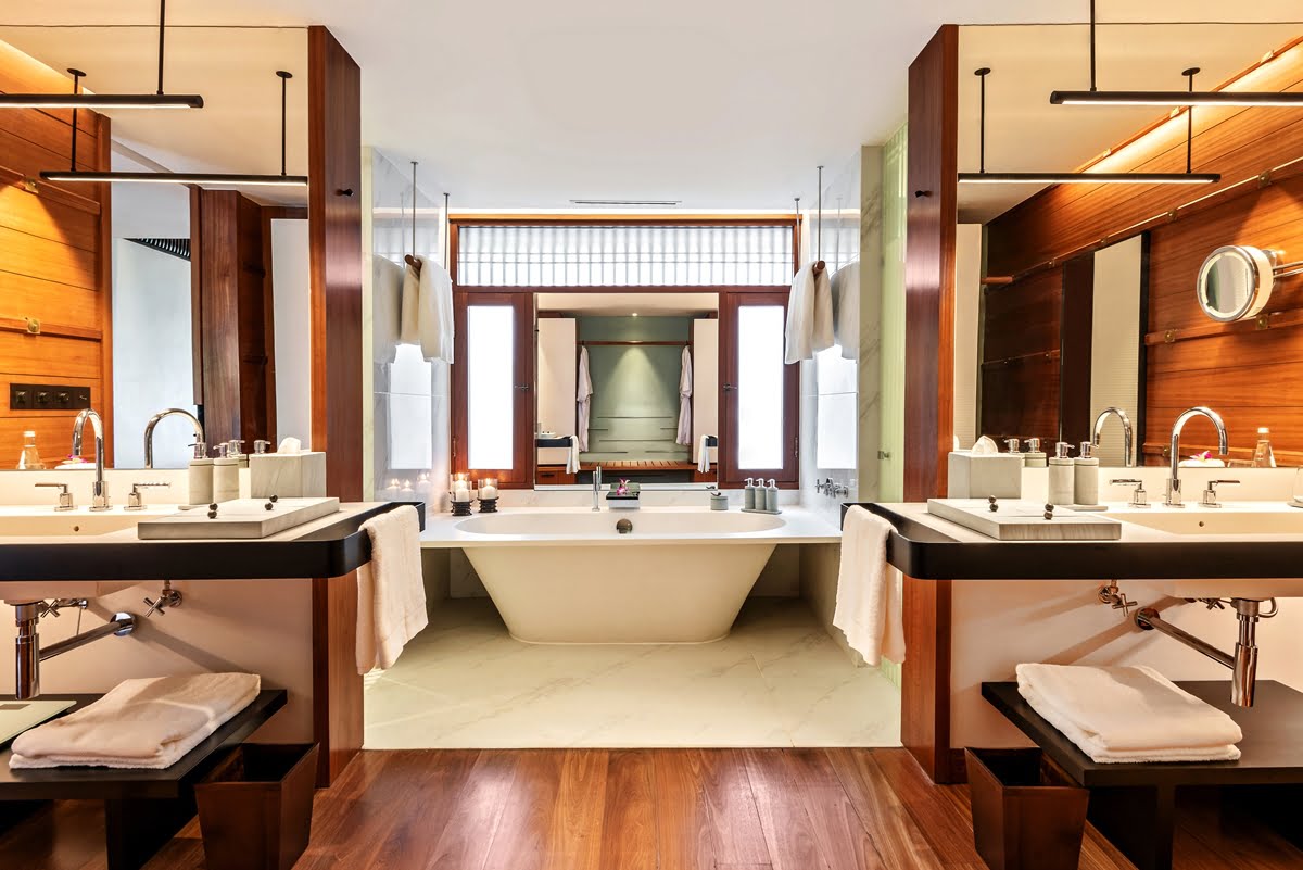 The-Datai-Langkawi-Canopy-Deluxe-Bathroom.jpg