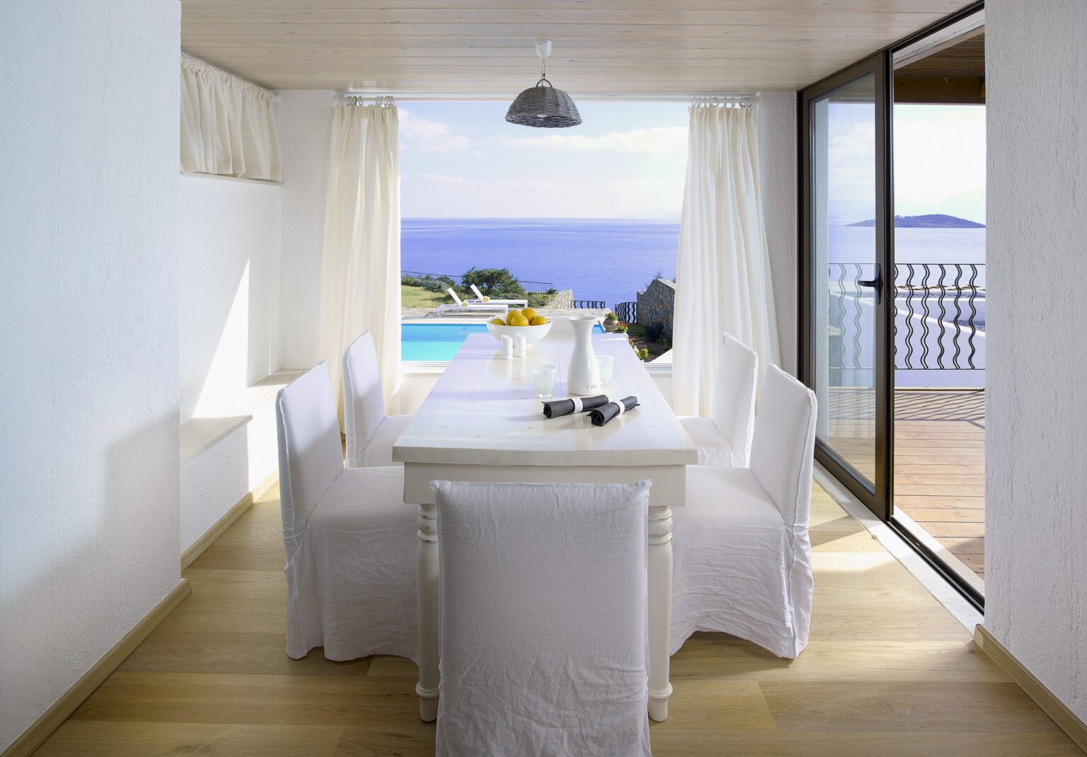 The-Grand-Villa-Anemos-House-3Bedroom-Villa-Seafront-Private-Pool-2.jpg