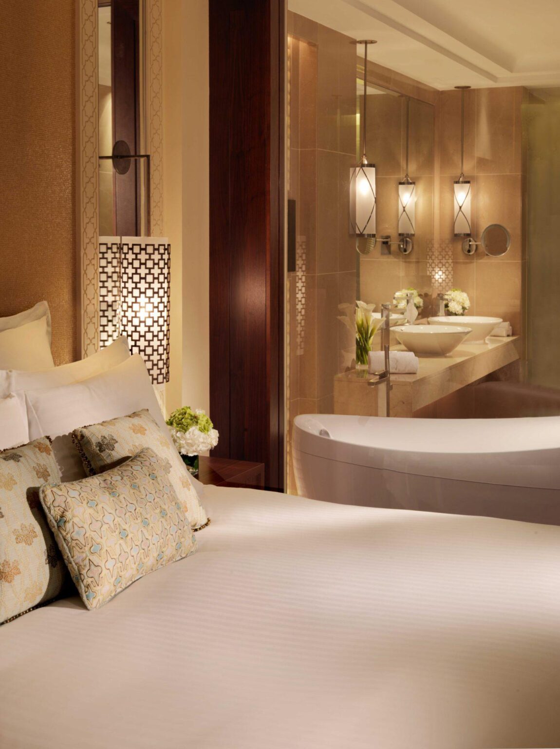 The Ritz-Carlton, Dubai | CARTER.US