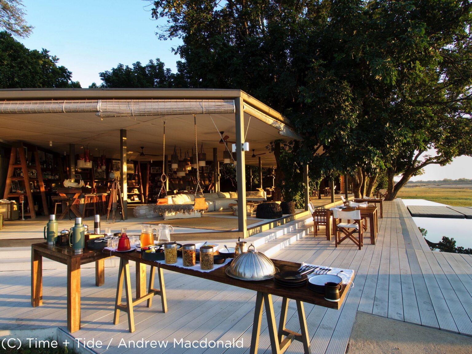 Time-Tide-Norman-Carr-Safaris-CHINZOMBO17-37.jpg