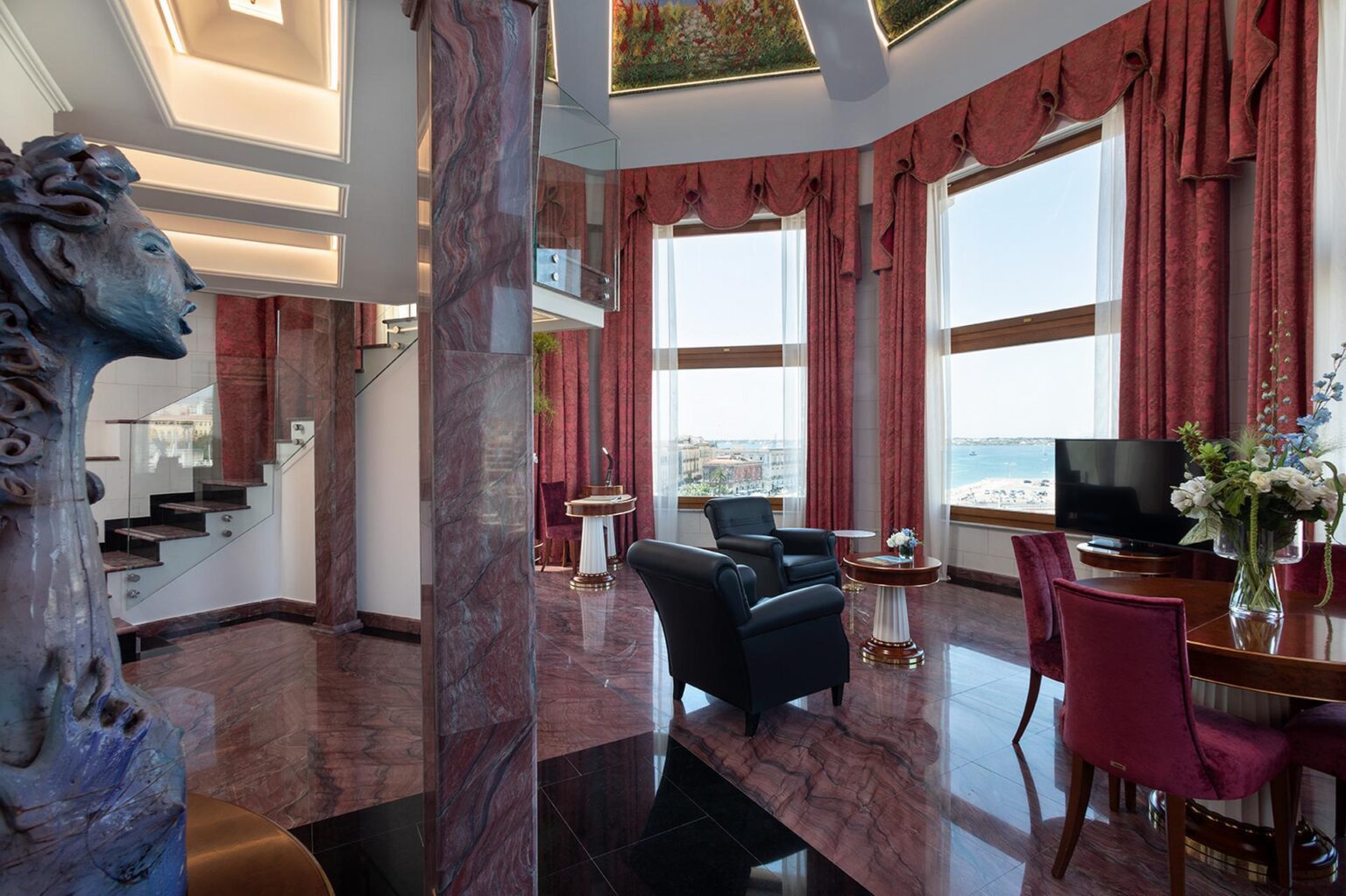 Tower-Suite-Red-002_WebRes.jpg