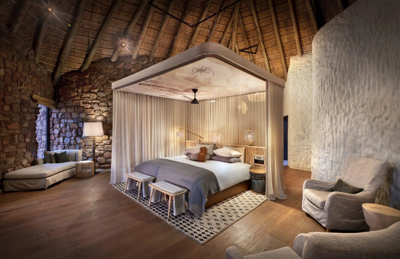 Tswalu-Південна Африка-розкішне-сафарі-в-Південній Африці-ексклюзивний-відпочинок-у-Південній Африці-найкраще-сафарі-в-Африці-найкраще-сафарі-в-Південній Африці-ексклюзивний-відпочинок-в-Африці-18. jpg