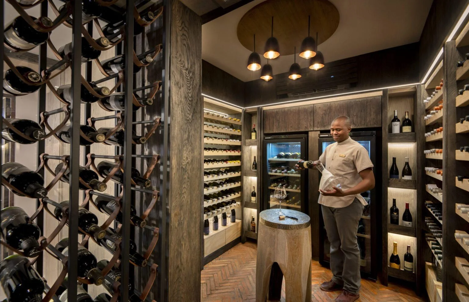 Tswalu-Південна Африка-розкішне-сафарі-в-Південній Африці-ексклюзивний-відпочинок-у-Південній Африці-найкраще-сафарі-в-Африці-найкраще-сафарі-в-Південній Африці-ексклюзивний-відпочинок-в-Африці-34. jpg