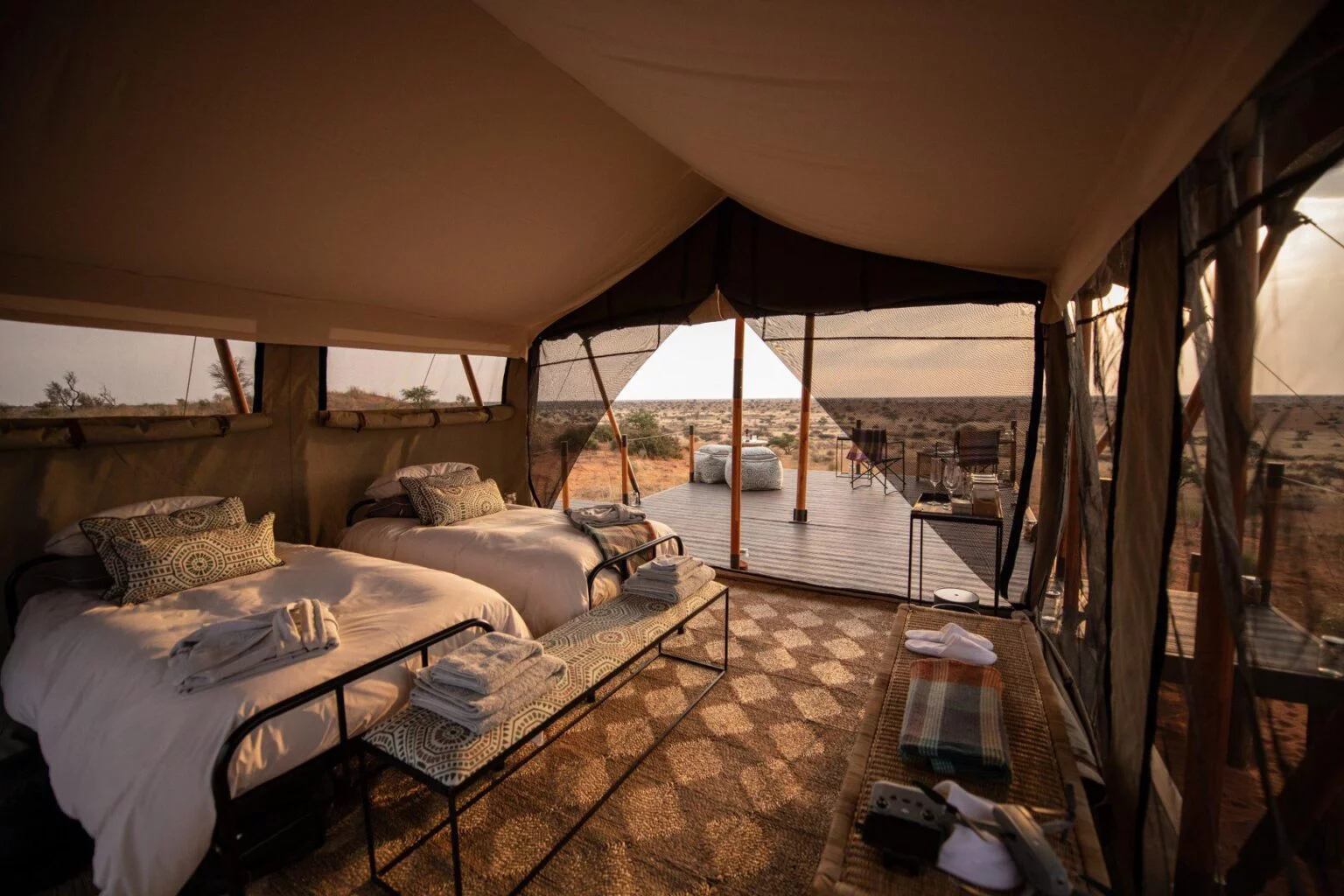 Tswalu-Південна Африка-розкішне-сафарі-в-Південній Африці-ексклюзивний-відпочинок-у-Південній Африці-найкраще-сафарі-в-Африці-найкраще-сафарі-в-Південній Африці-ексклюзивний-відпочинок-в-Африці-57. jpg