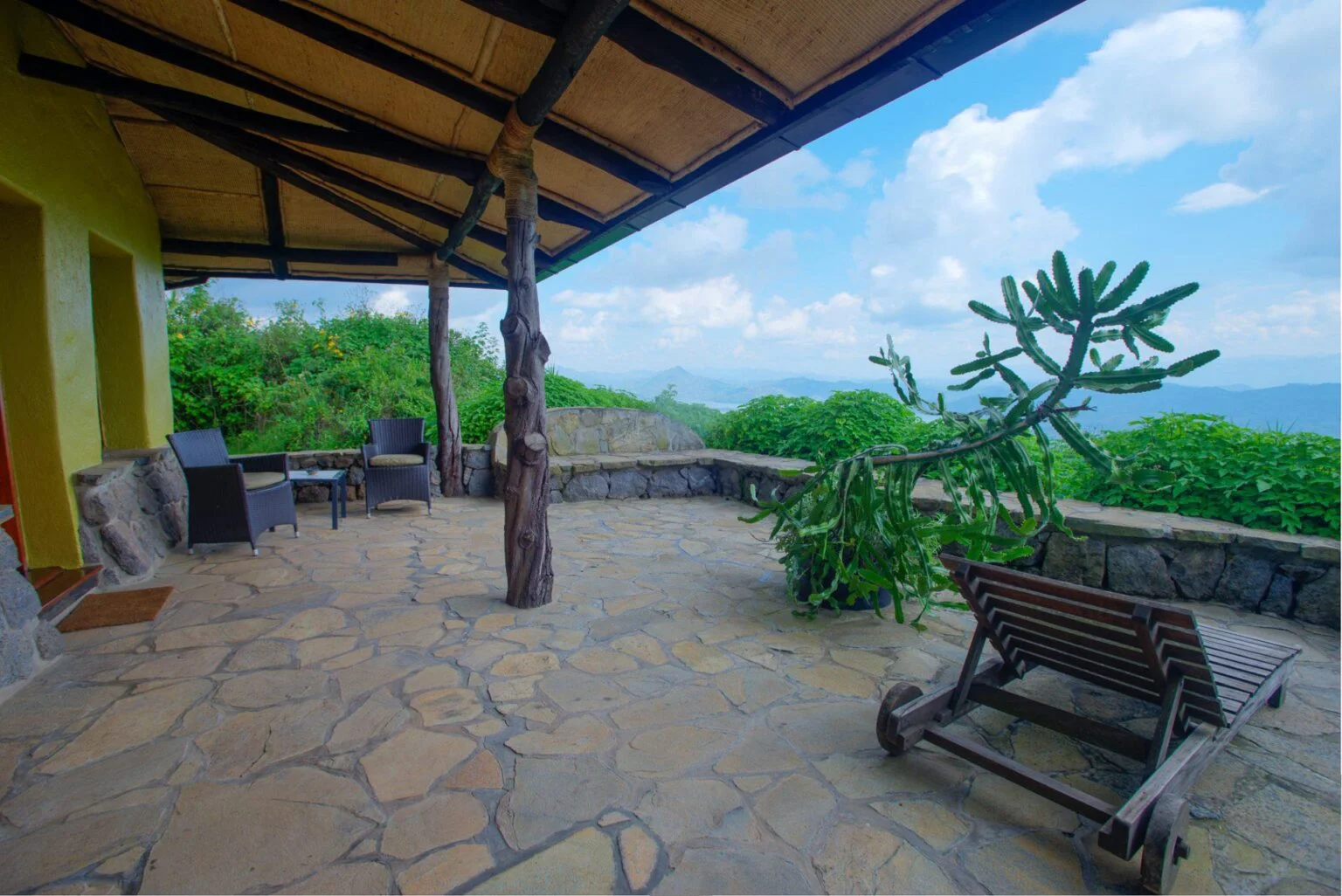 Virunga-Lodge-luksusowe-podroze-do-Rwandy-najlepsze-hotele-w-Rwandzie-ekskluzywne-wczasy-w-Rwandzie-podroze-do-Rwandy-41.jpg
