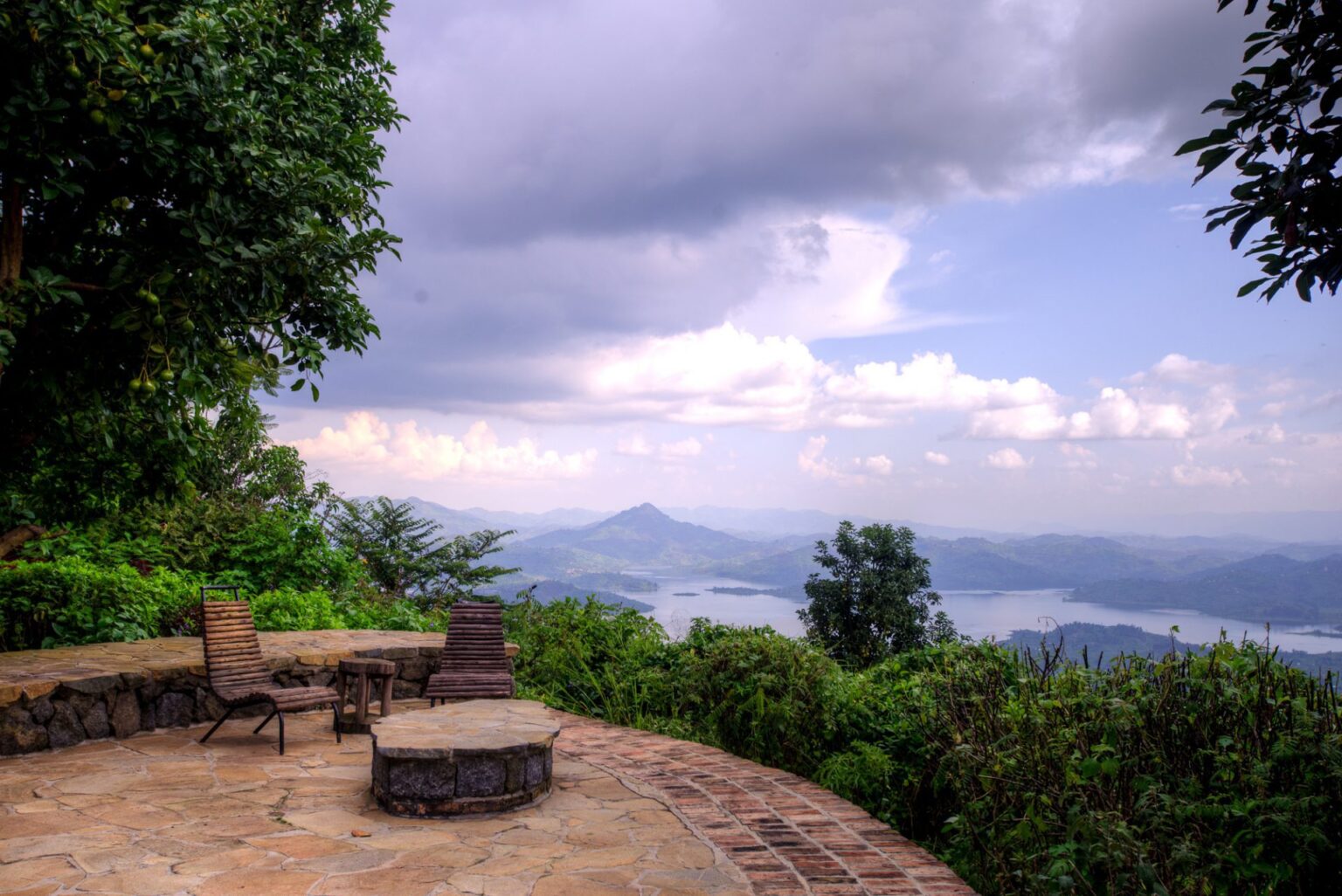 Virunga-Lodge-luksusowe-podroze-do-Rwandy-najlepsze-hotele-w-Rwandzie-ekskluzywne-wczasy-w-Rwandzie-podroze-do-Rwandy-54.jpg
