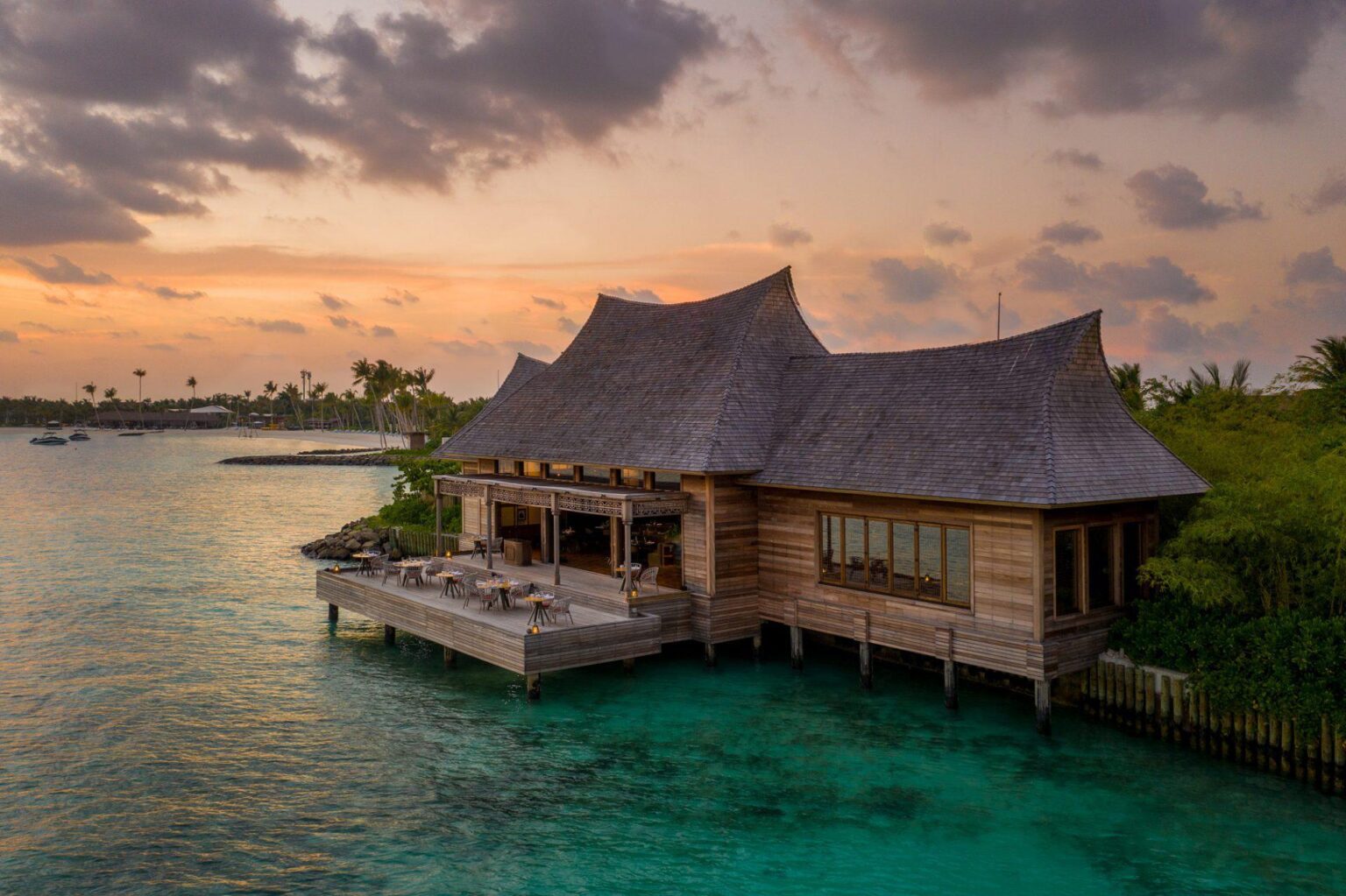 Waldorf_Astoria_Maldives_luksusowe-hotele-na-Malediwach-ekskluzywne-hotele-na-Malediwach-wakacje-na-malediwach-szyte-na-miare-18.jpg