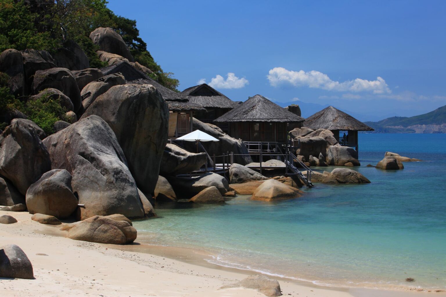 Water_Villa_Exterior_378-ORIGINAL.jpg
