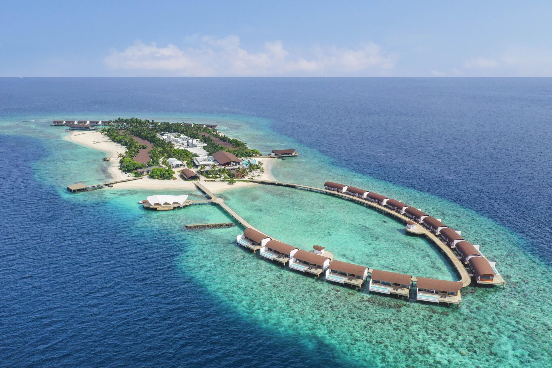 The Westin Maldives Miriandhoo Resort CARTER.EU