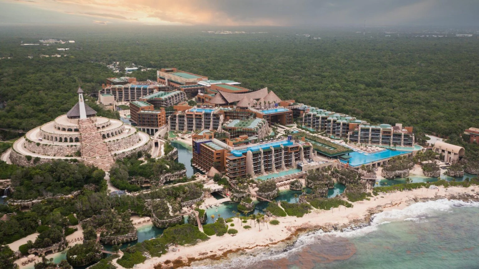 Xcaret-Arte-best-hotels-in-Mexico-most beautiful-hotels-in-the-world-exclusive-holidays-in-Mexico-7-hotels-in-Mexico-adults-only.jpg