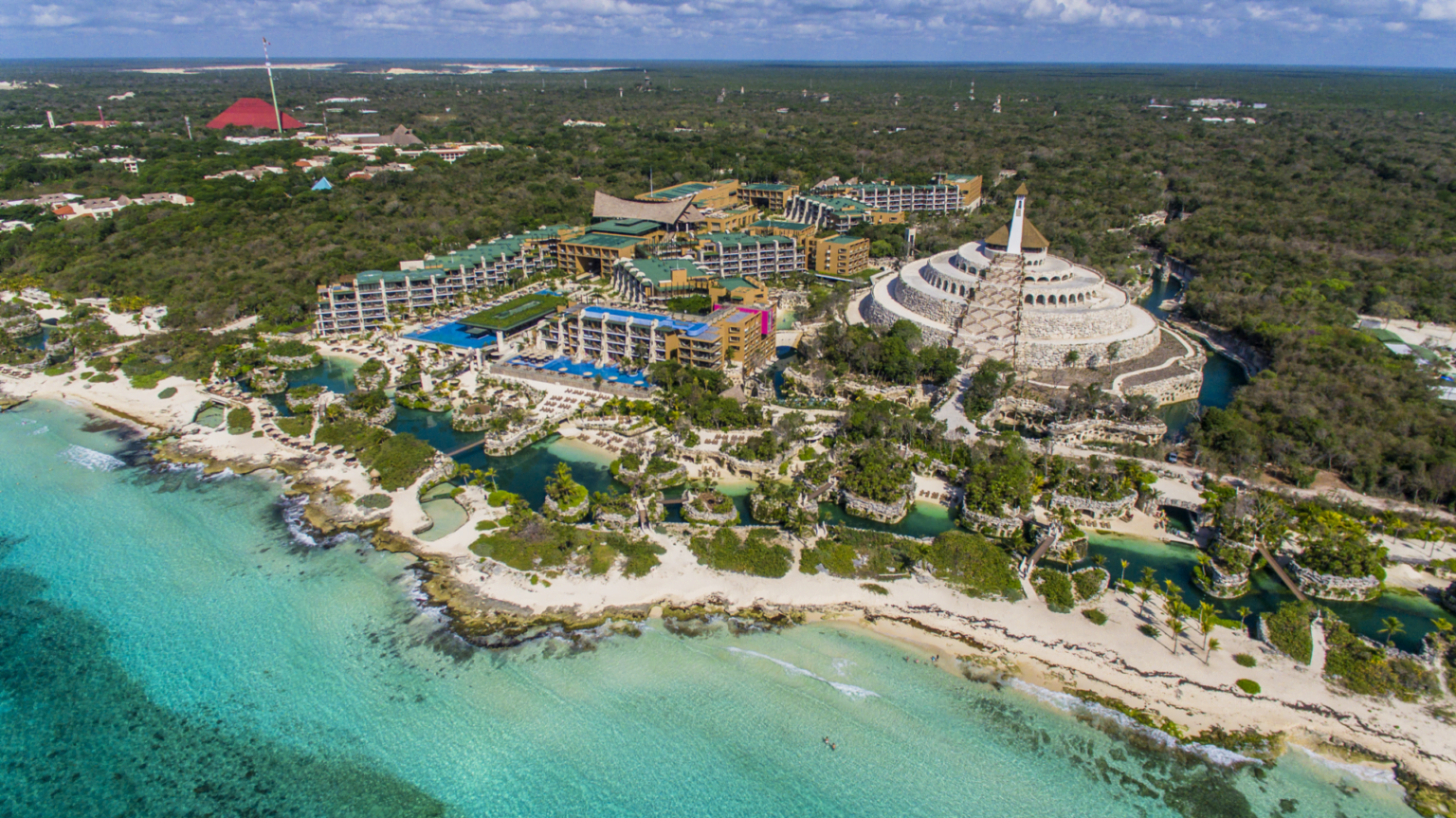 Xcaret-Meksyk-najlepsze-hotele-w-Meksyku-luksusowe-hotele-w-Meksyku-najlepsze-hotele-dla-rodzin-z-dziecmi-w-Meksyku-1.png