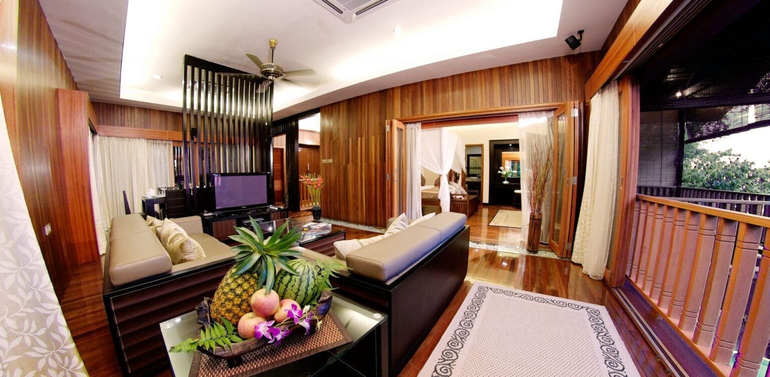 ZDJ-8-Bunga-raya-3-Bedroom-Deluxe-Suite-4.jpg