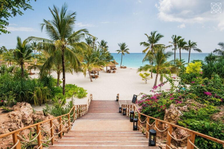 Zuri Zanzibar Hotel & Resort,Poznaj możliwości luksusowego wypoczynku w resorcie Zuri Zanzibar Hotel & Resort,3 restauracje i 4 bary,Wyjątkowa oferta kulinarna oraz oferta wellness z różnorodnymi kursami