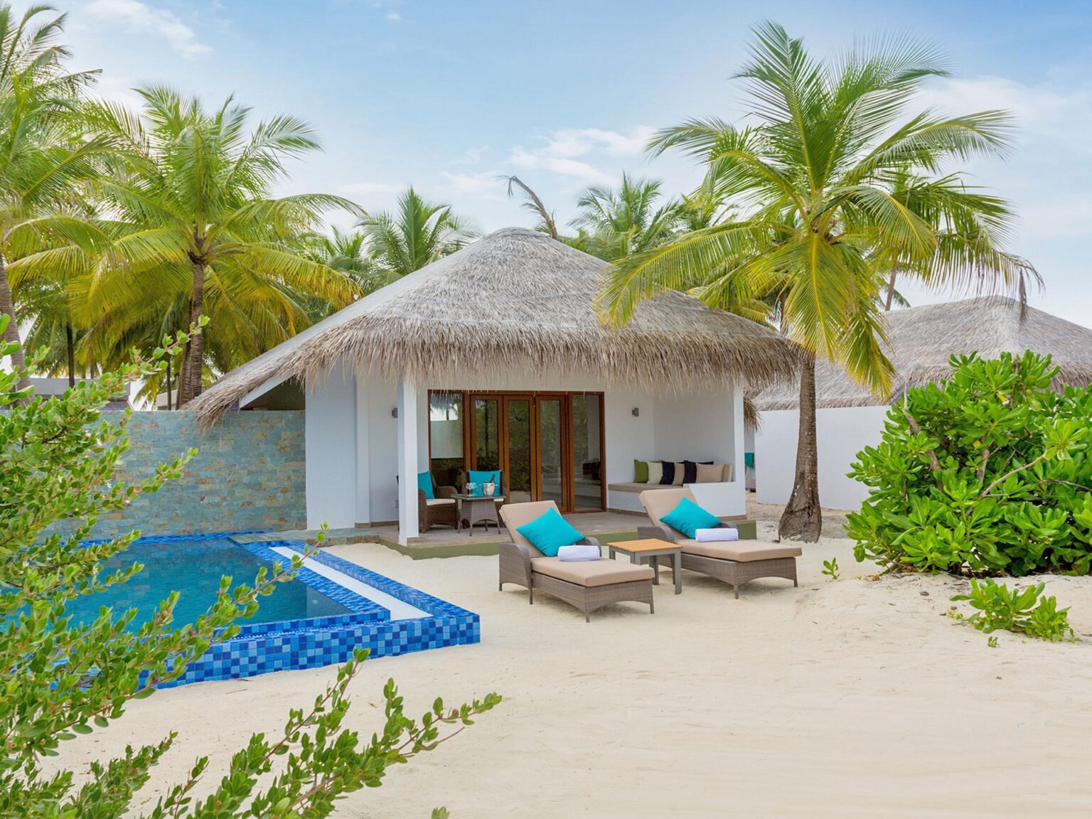 beach-suite-with-pool.jpg