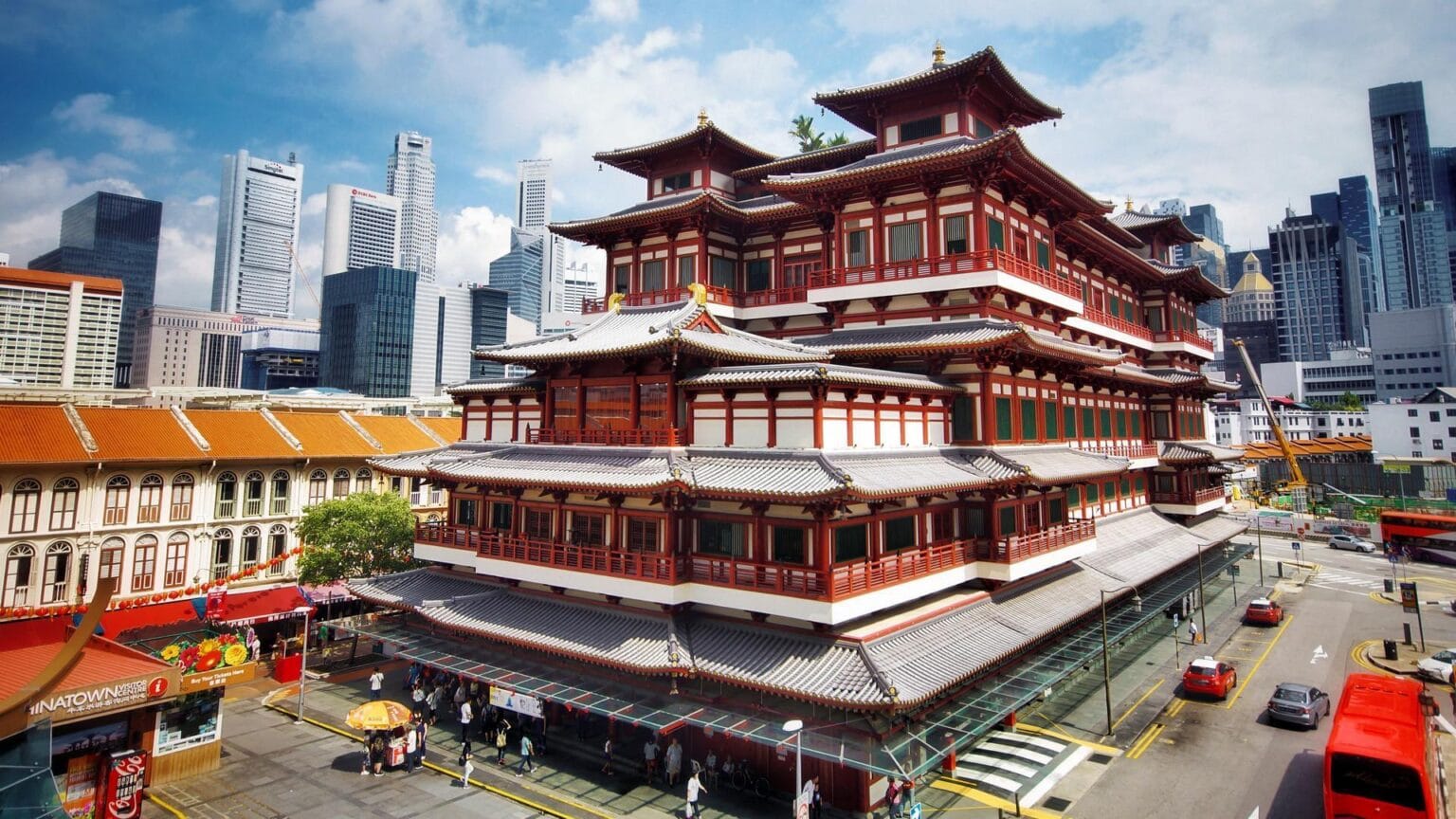 buddha-tooth-relic-temple-3069089.jpg