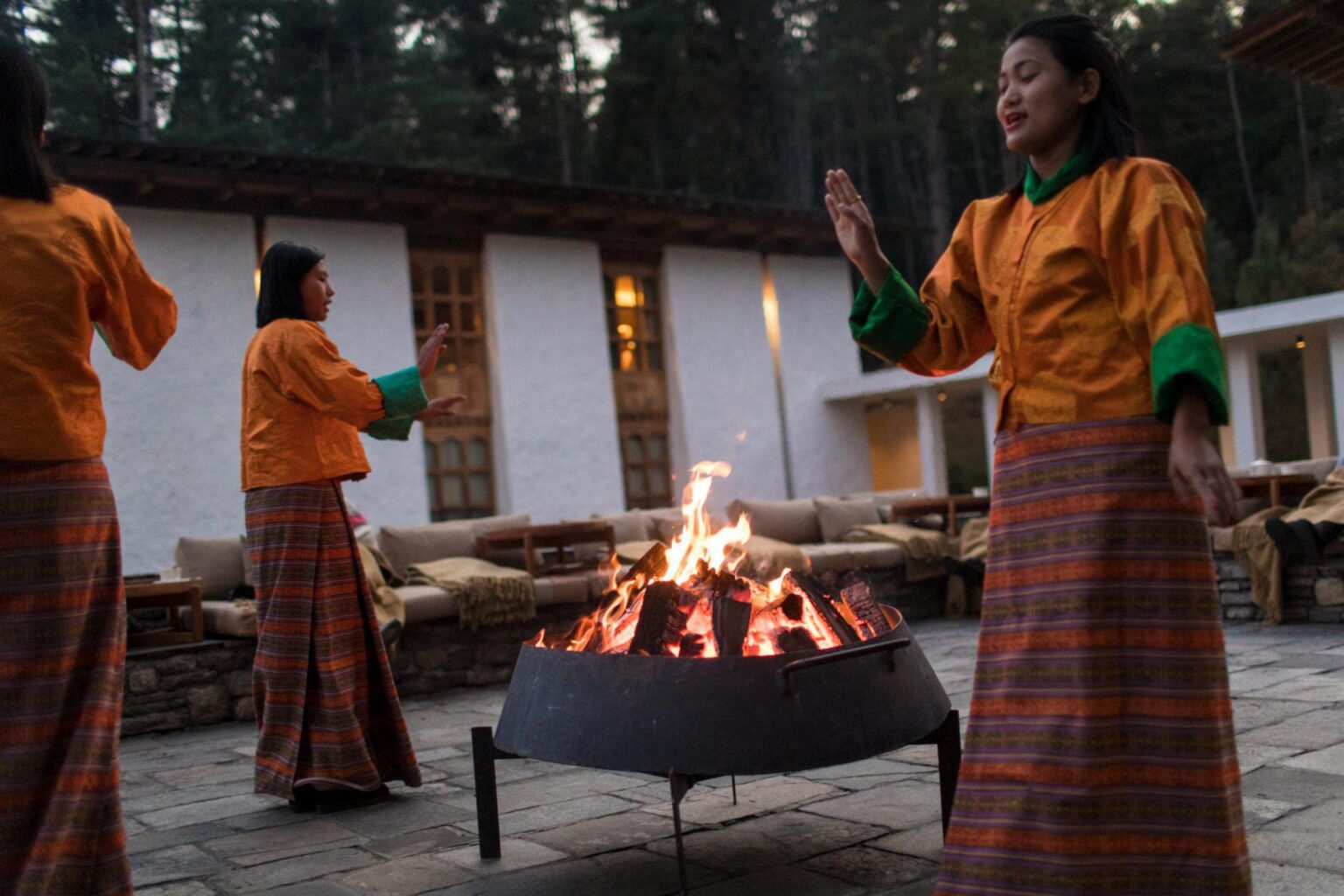 cultural_performance_at_thimphu_lodge_office_17633_0.jpg