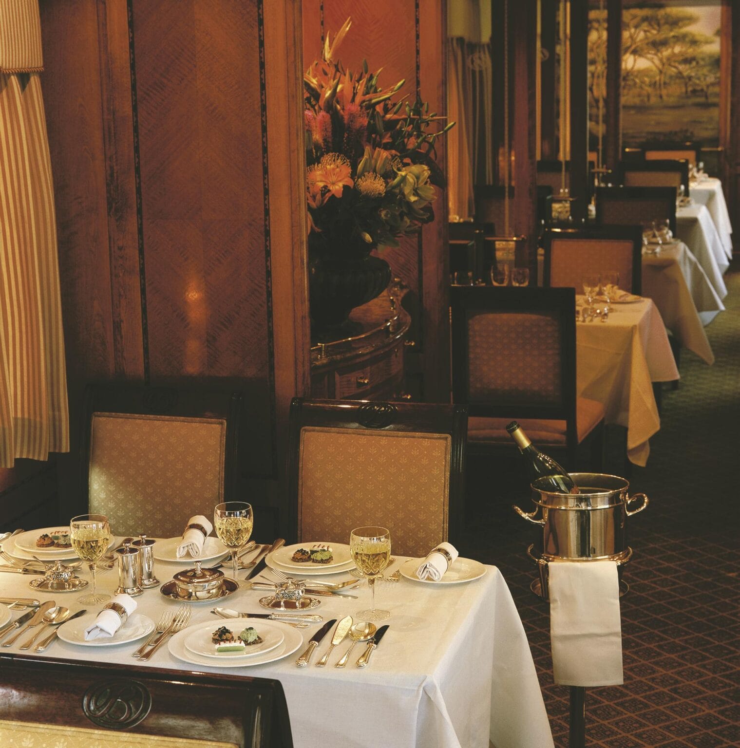 diningroom.jpg