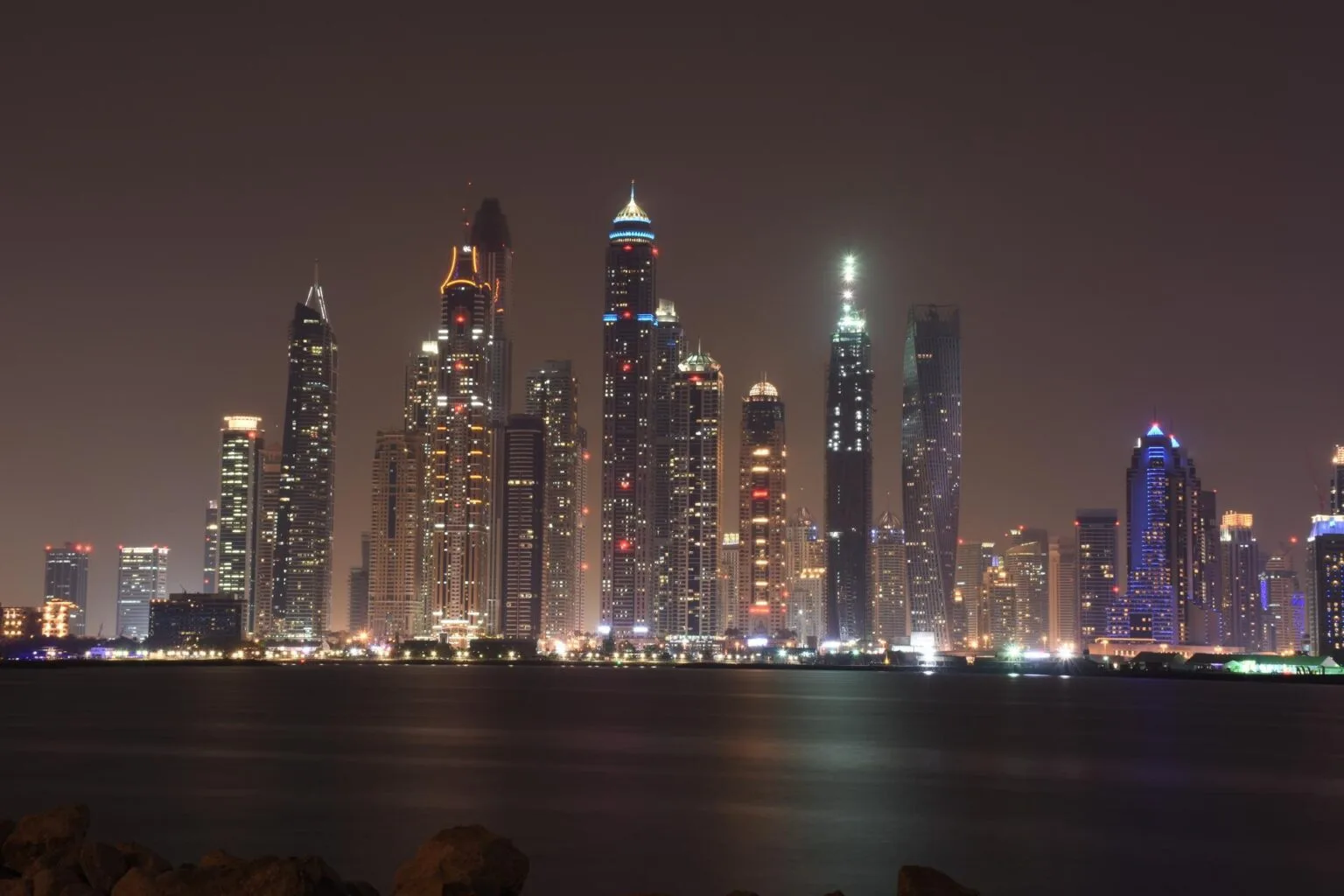 Luxury Dubai Abu Dhabi 7-Day 20-Hour Trip
