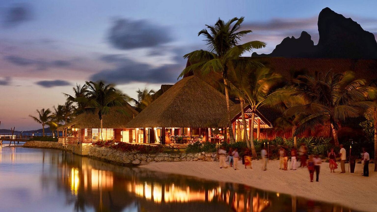 four_seasons_resort_bora_bora_2.1.jpg