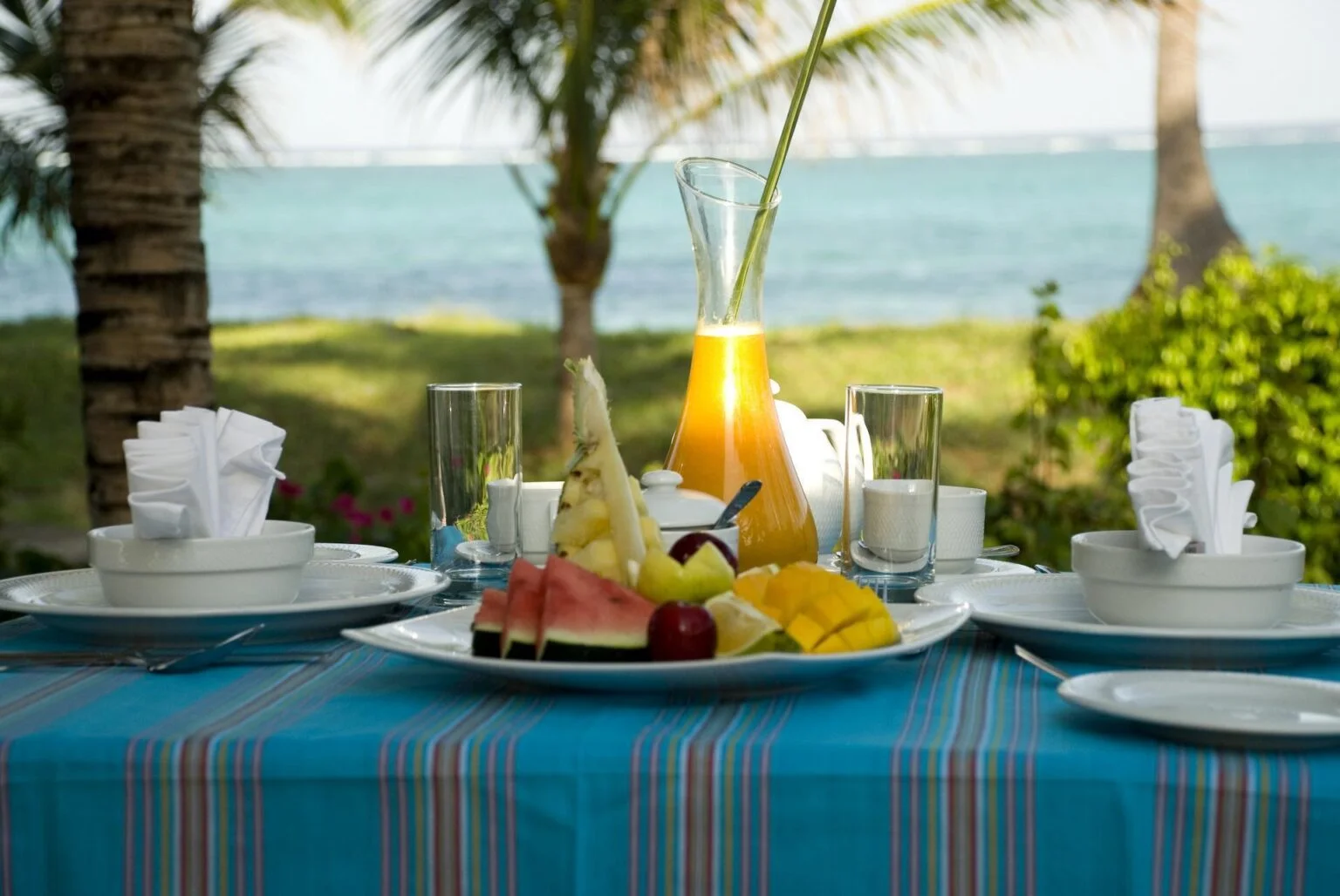 fresh-fruit-cocktail.jpg