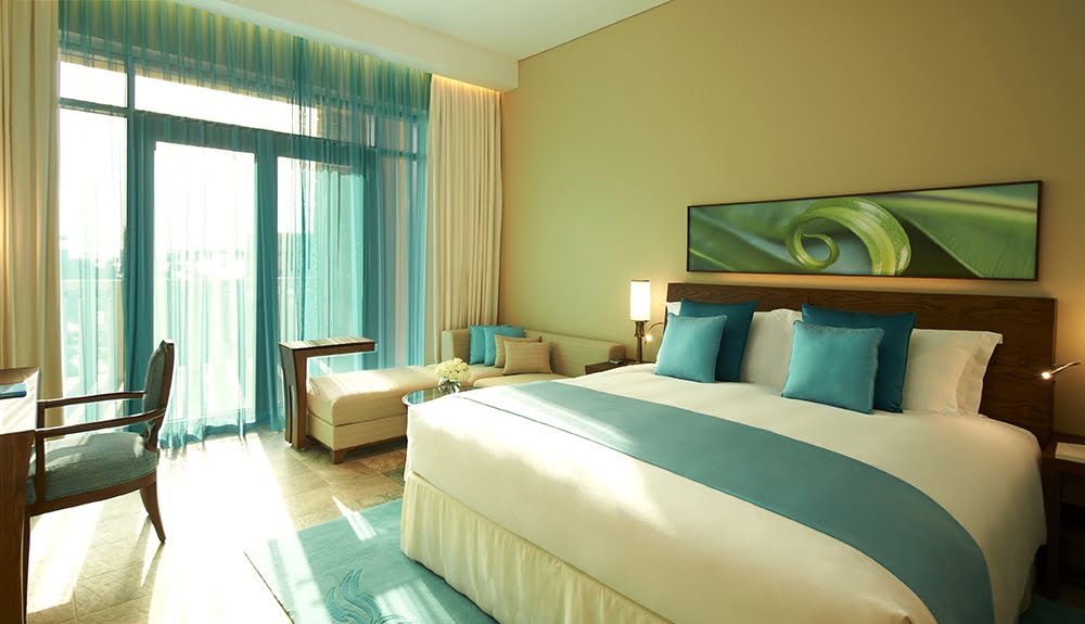 gallery_luxury_room.jpg