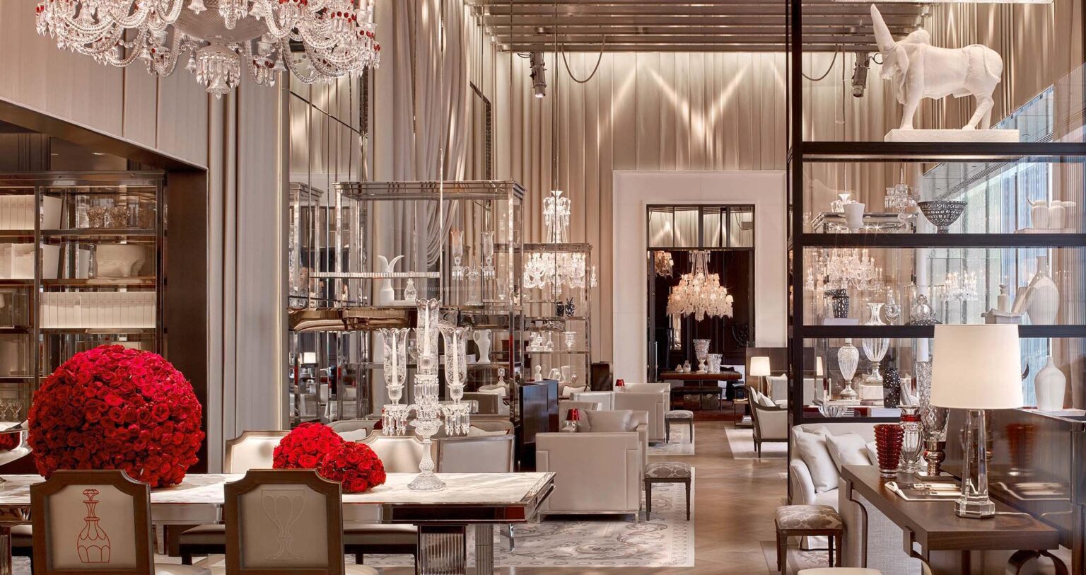 Baccarat Hotel New York wnętrze apartamentów