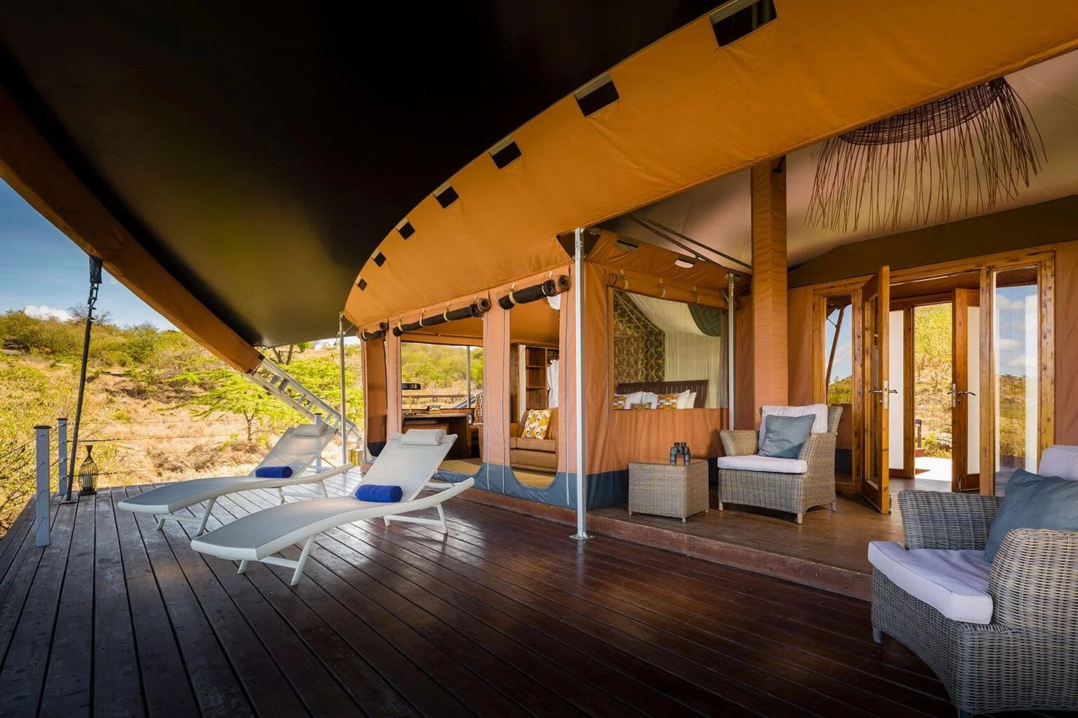 mahali-mzuri-tent-3-balcony.jpg