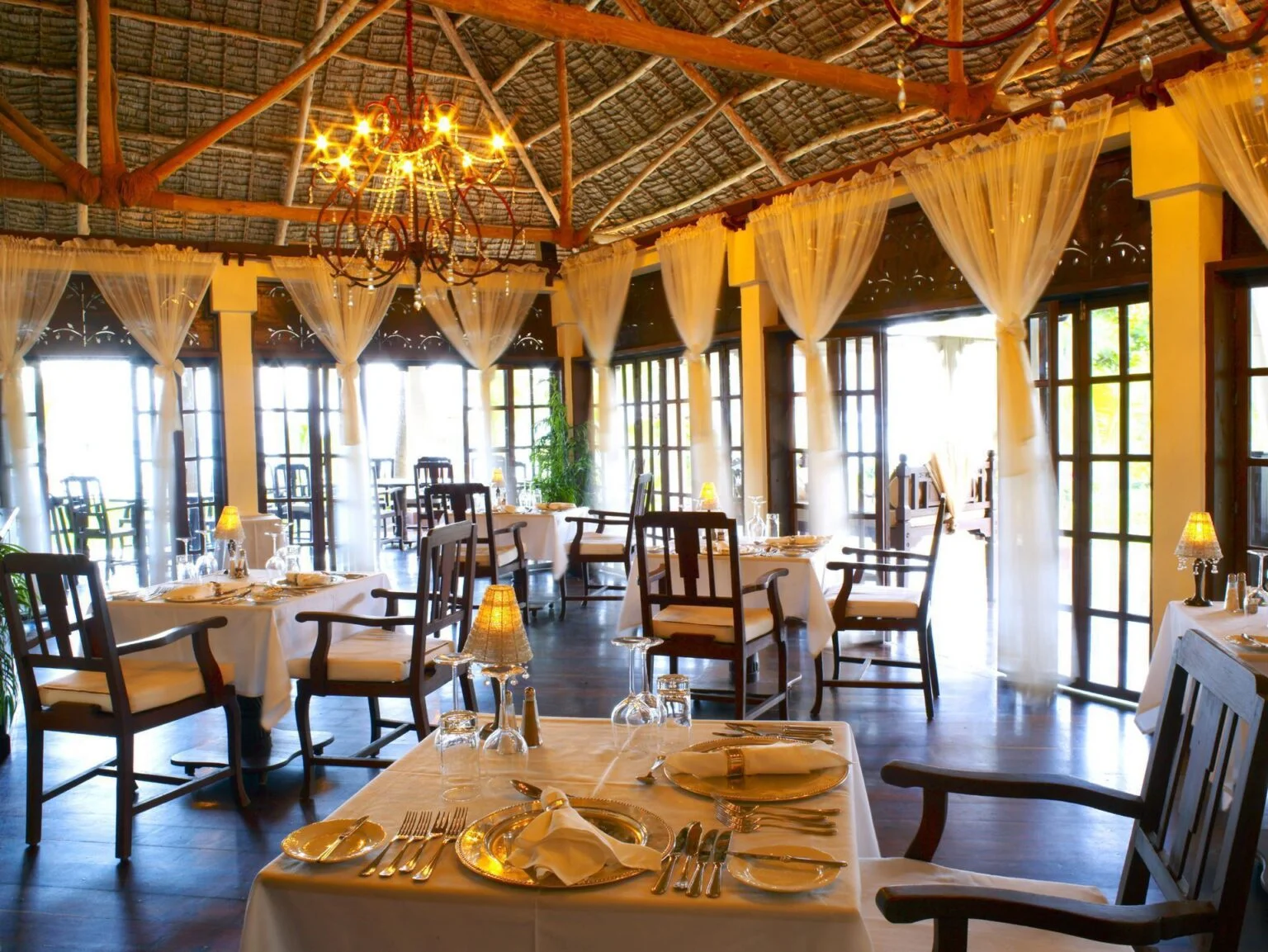 main-restaurant.jpg