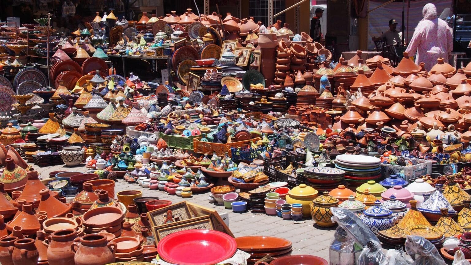 market-3321080.jpg