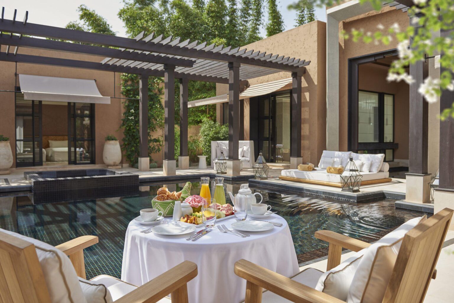 marrakech-villa-breakfast.jpg