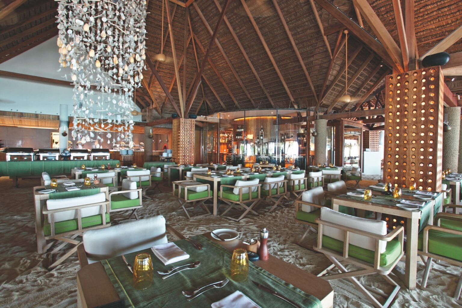 moofushi-maldives-manta-restaurant-13.jpg