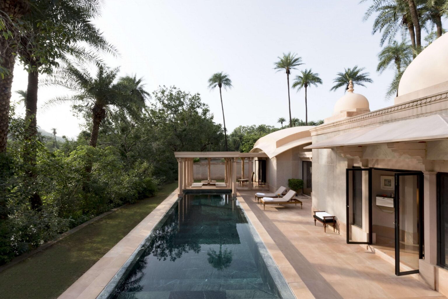 pool_pavilion_high_res_10389.jpg
