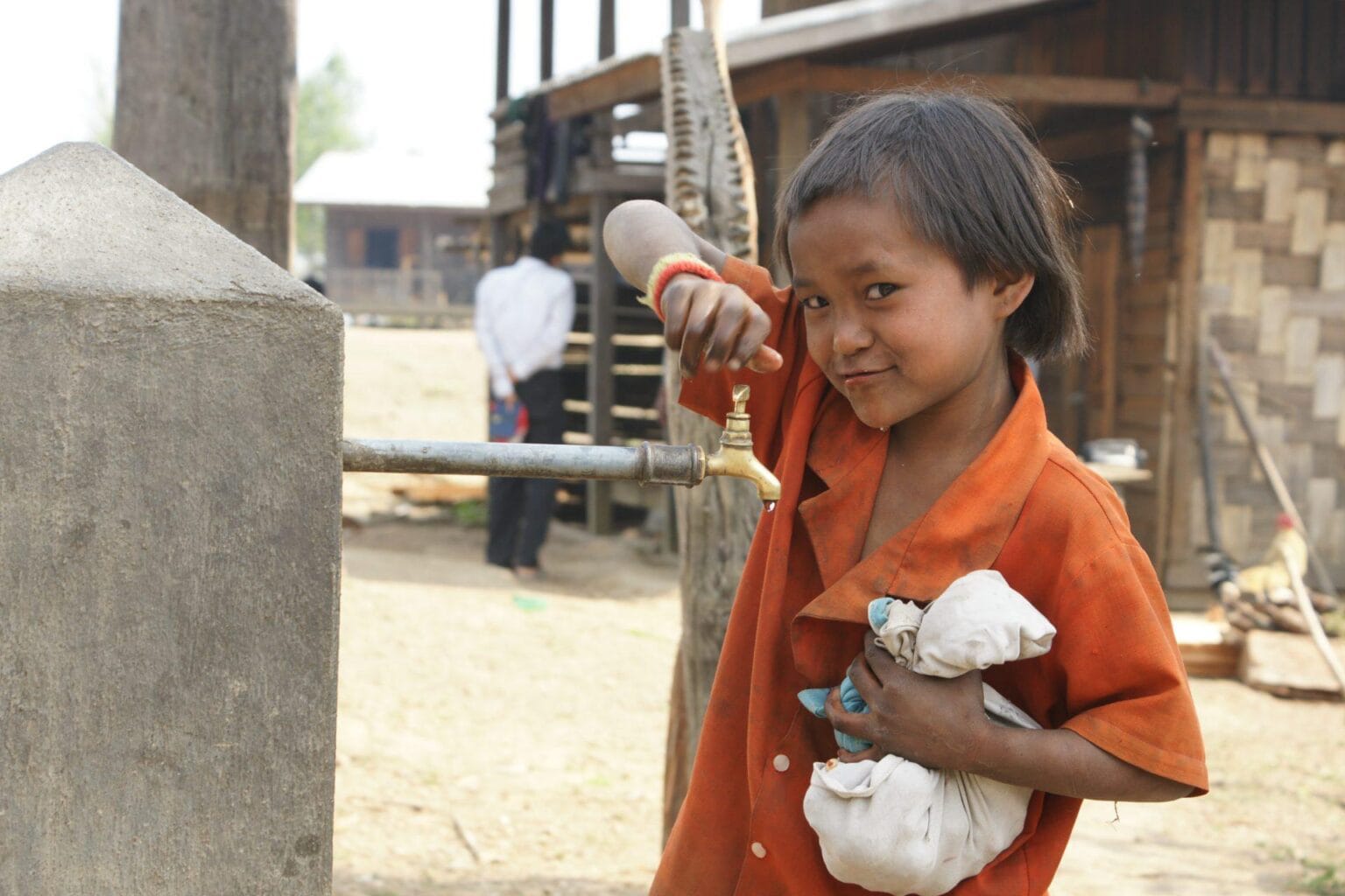 red-cross-1705661.jpg