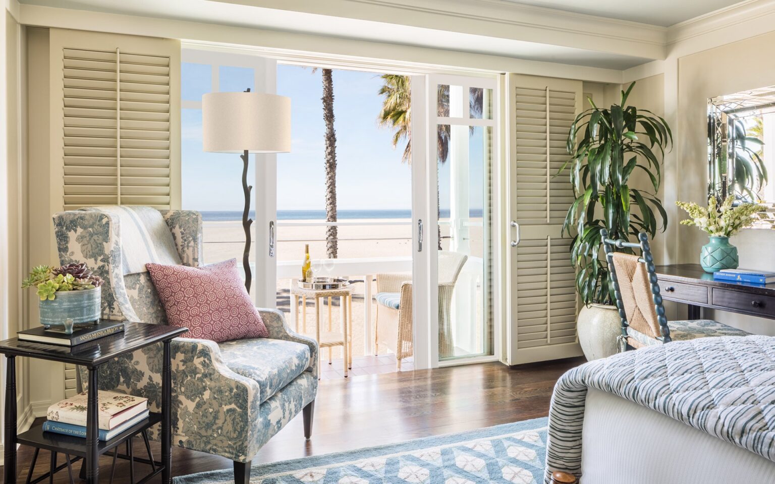 shutters-ocean-front-king-balcony.jpg