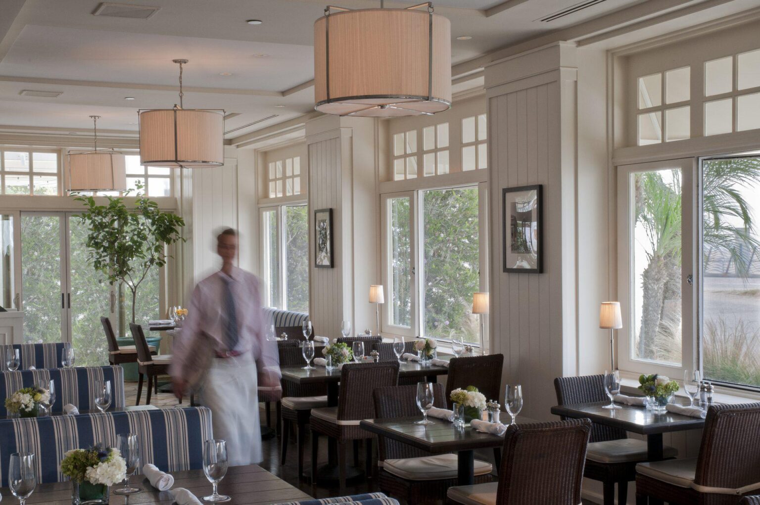 shutters_coast_main_dining_room.jpg