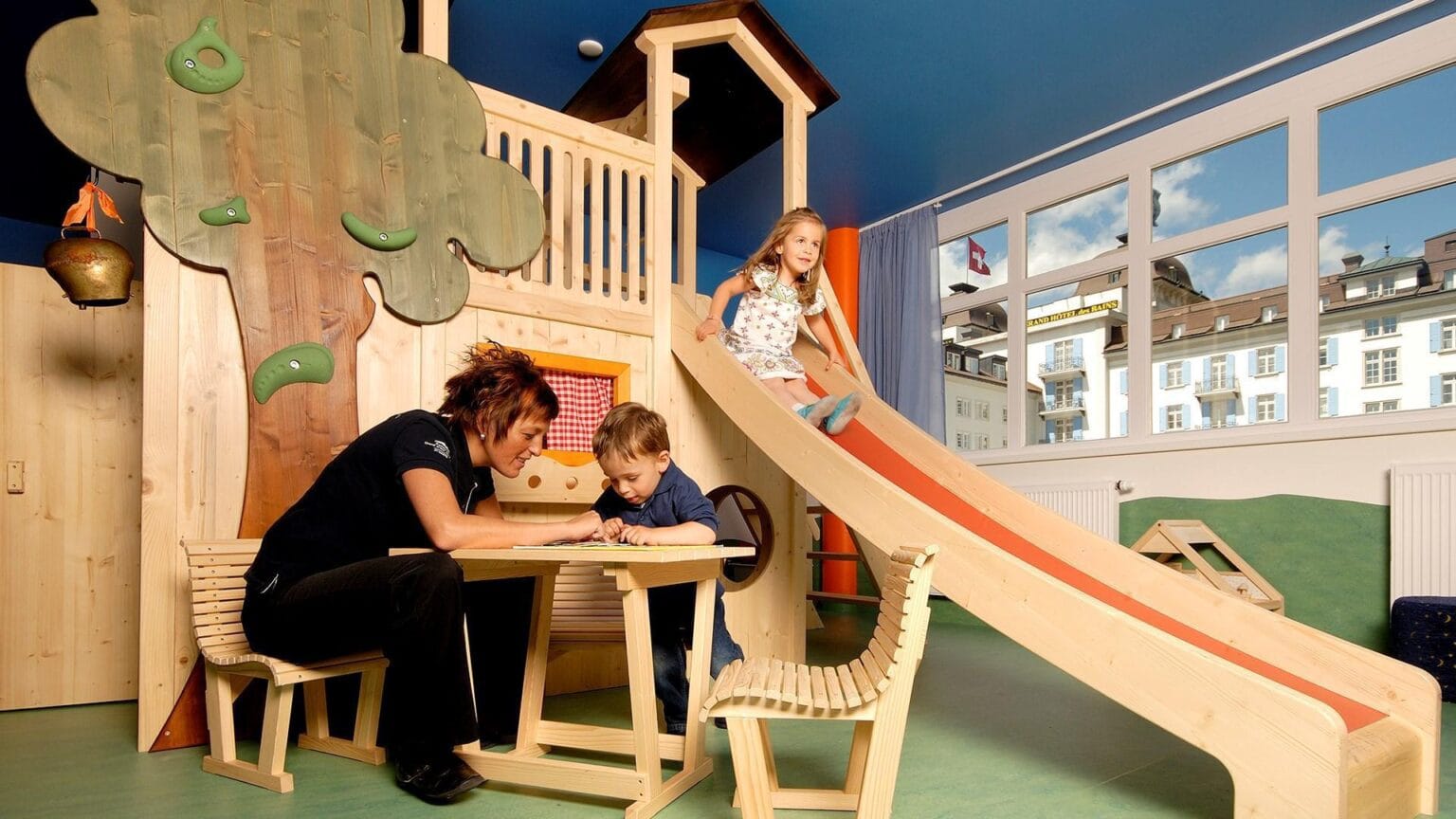 slider_kids-club-01.jpg