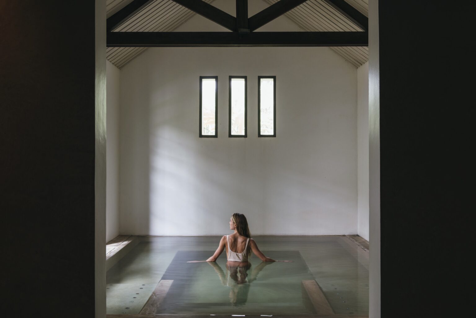 spa_hot_pool_high_res_14521_0.jpg