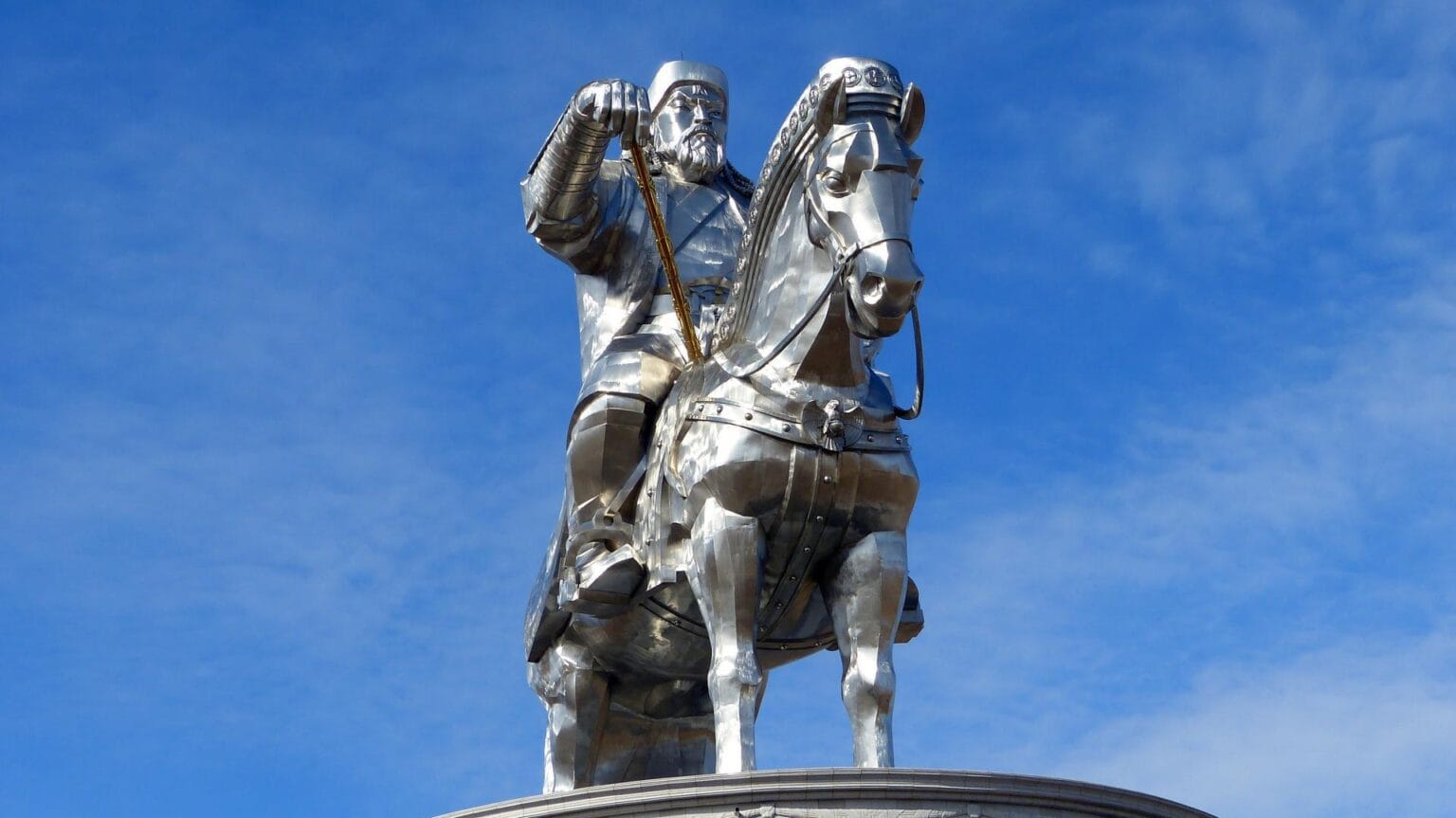 statue-3312570.jpg