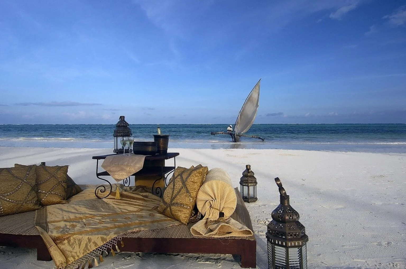 sundowner-on-the-beach.jpg