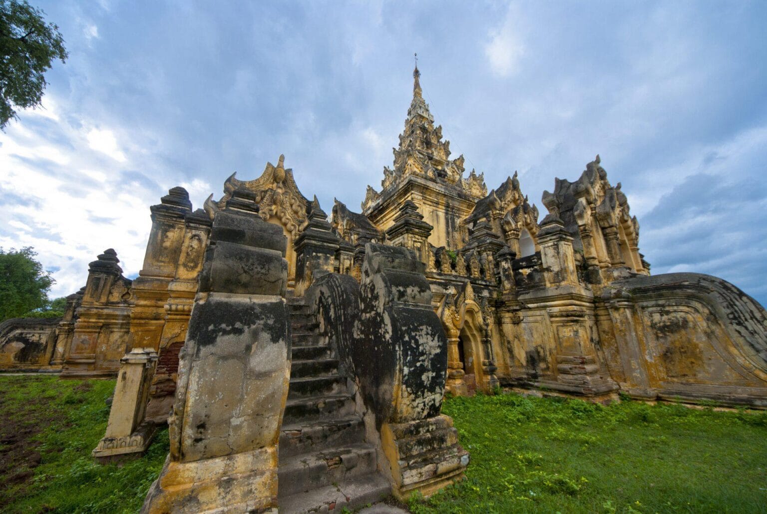 travel-1882531.jpg