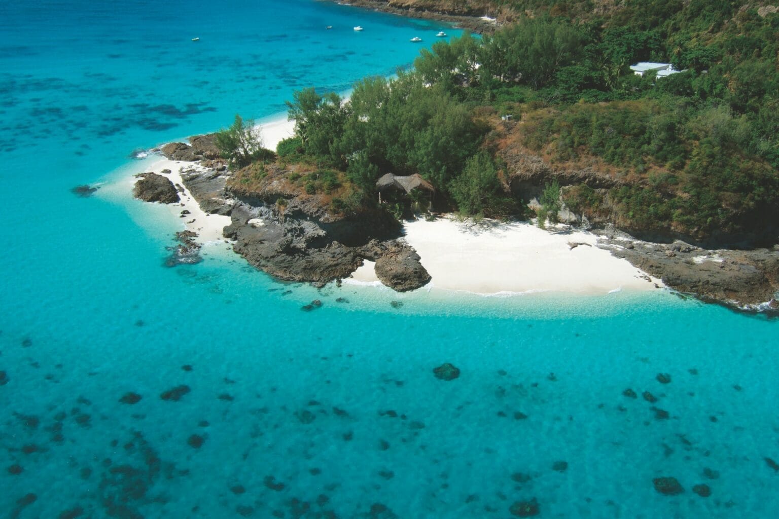 tsarabanjina-madagascar-aerial-view-3.jpg