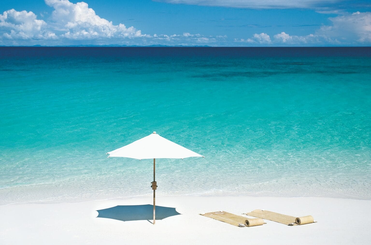 tsarabanjina-madagascar-beach-11.jpg
